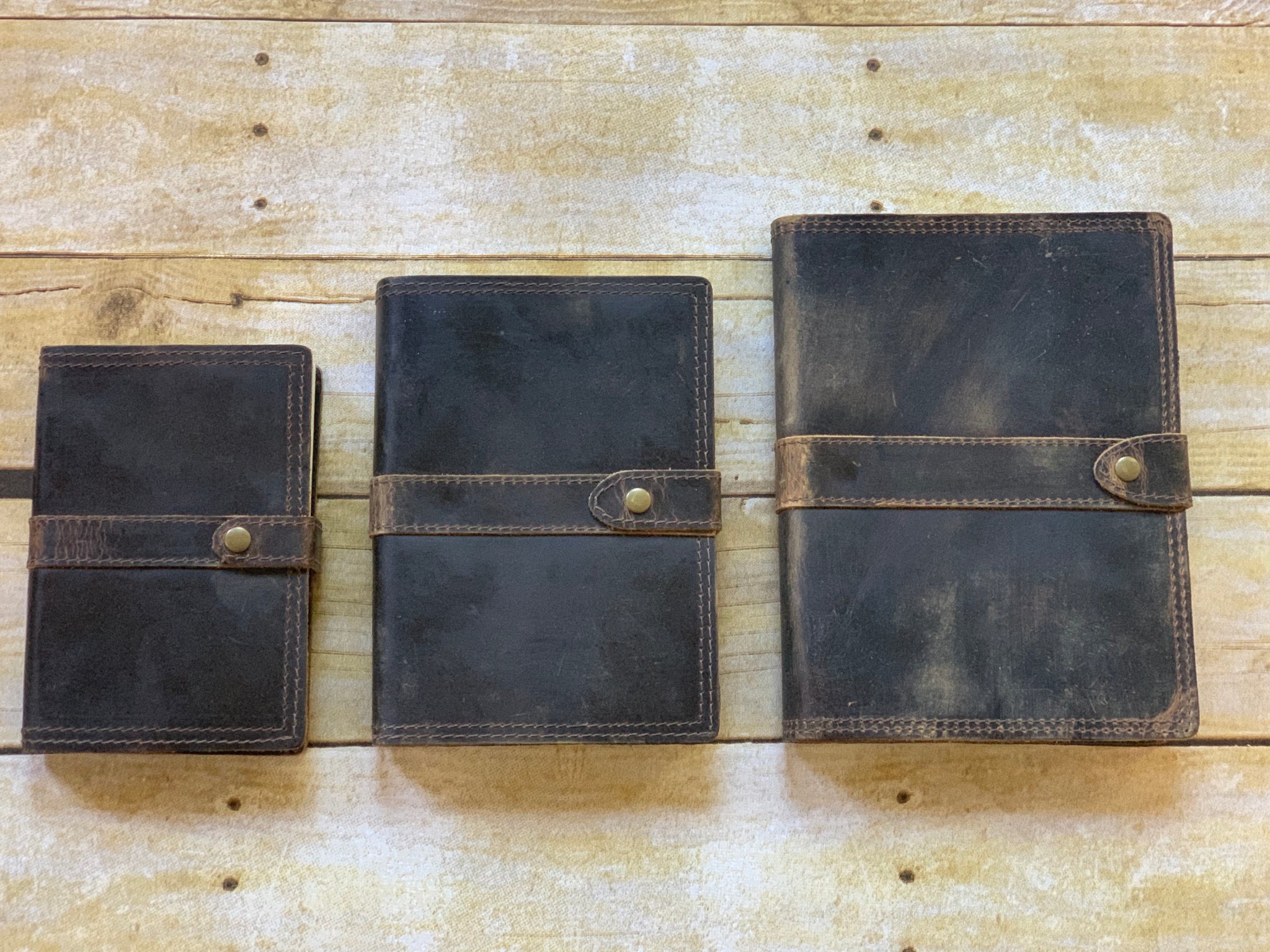 Tuk Tuk Press® Ranger Edition, Weathered Leather Journal, 200 Blank Cotton Pages